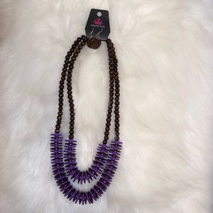 Paparazzi necklace with earrings NEW